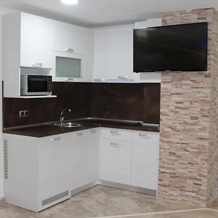 Elit Apartamento *